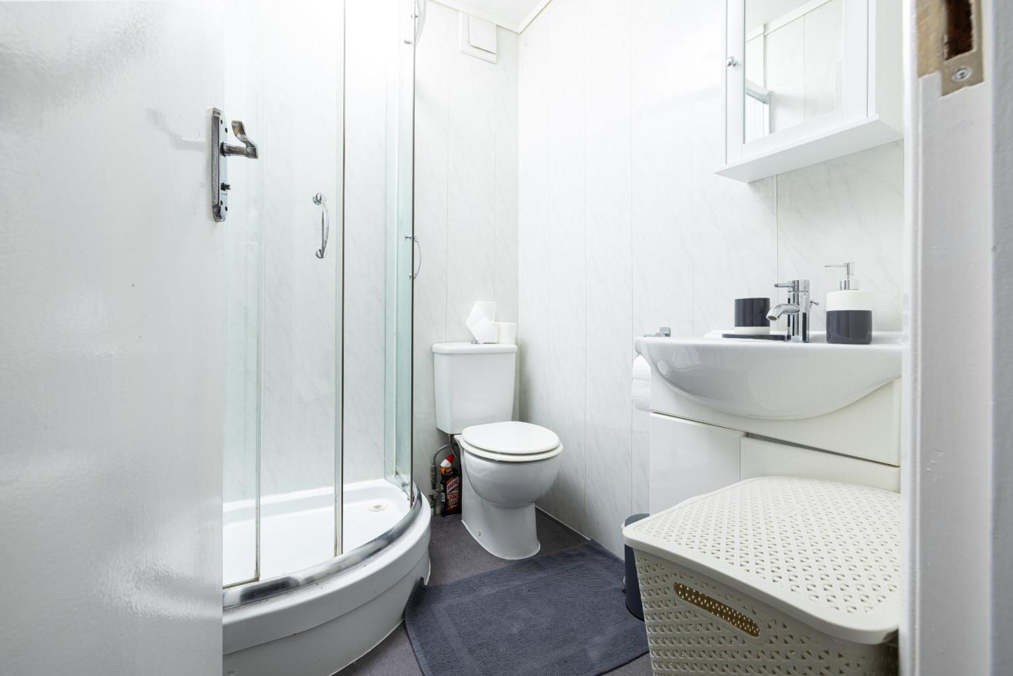 One Bedroom Apartment Opposite Brent Cross Station London Exteriör bild